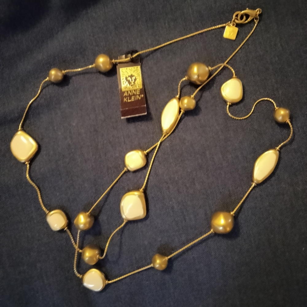 vintage ANNE KLEIN brushed matte gold-tone enamel stone scatter station necklace
